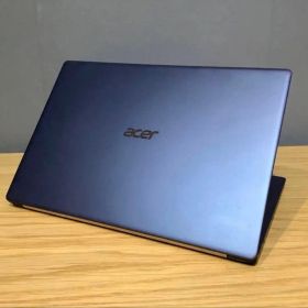 【極美品】Acer Swift 5 i5 8GB/512GB 14型タッチパネル
