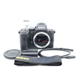 ショット数4725回。★美品★ Nikon ニコン Z5II ボディ(ミラーレス一眼)