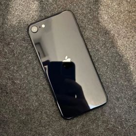 iPhone SE（第3世代） 64GB ブラック バッテリー100% 150