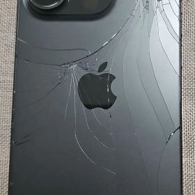 iPhone 15Pro 512GB ジャンク