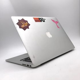 Apple MacBook Air 13インチ 2017 1.8 GHz デュアルコア Intel Core i5 8GB SSD 256GB シルバー 動作確認済【全額返金保証】【最速発送】