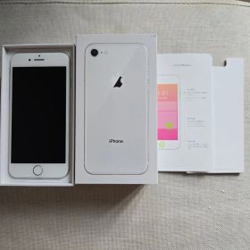 [中古]Apple iPhone 8 64GB