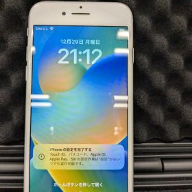 【61689】【SIMロック解除済】iPhone 8 64GB au シルバー