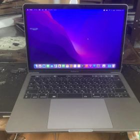 極美品 MacBook Pro A1706 2016 i5/8GB/256GB