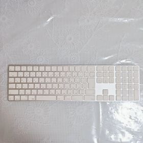 Apple magic keyboard テンキー 充電タイプ 純正品