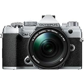 【中古】OLYMPUS ミラーレス一眼カメラ OM-D E-M5 MarkIII 14-150mmIIレンズキット シルバー