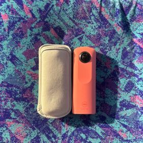 RICOH THETA SC 全天球カメラ【ピンク】