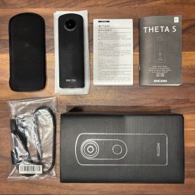 RICOH THETA S 本体 箱、付属品付き