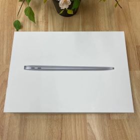 MacBook Air 13inch i3 8GB 256GB スペースグレー