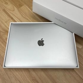 MacBook Air 13インチ M1チップ シルバー 2020年 送料無料 CQ6L7