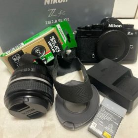 本日限定価格【ショット609枚】Nikon Zfc 28/2.8 SE 保証内