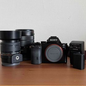 ソニー(SONY)の【極美品】 α7S + Zeiss 16-35mm+50mm レンズセット(ミラーレス一眼)