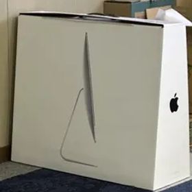 Apple iMac Retina 4K 21.5インチ (2017)