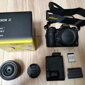 Nikon Z6 + Z 40mm F2+メモリカード