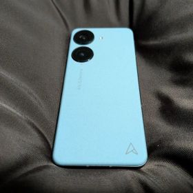 【美品】ASUS Zenfone10 スターリーブルー 256GB フィルム等付