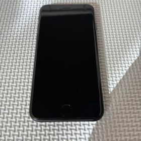 Apple iPhone SE (第3世代) ブラック 本体 64GB