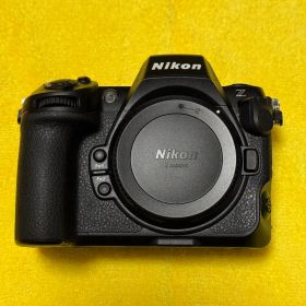 【美品】ニコン Nikon Z8 ボディ ミラーレス一眼 ショット数5538枚