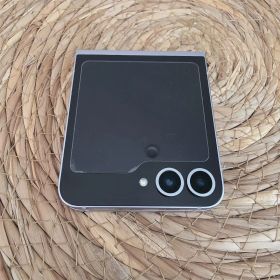 galaxy Z flip6 256gb