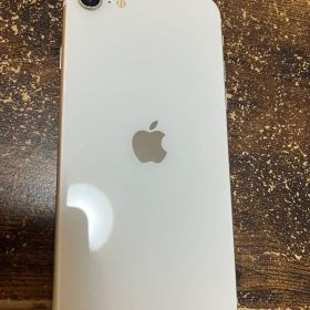 Apple iPhone SE 2 ホワイト