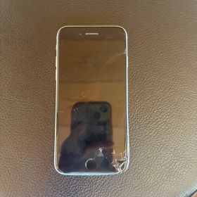 iPhone se ホワイト ジャンク