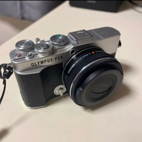 OLYMPUS PEN E-P7 14-42mm EZ レンズキット