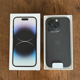 iPhone 14 Pro 256GB スペースブラック【ケース付き】