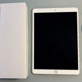 iPad Air 第3世代 Wi-fiタイプ 64GB シルバー