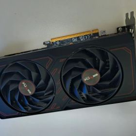Sapphire PULSE Radeon RX 7600 XT