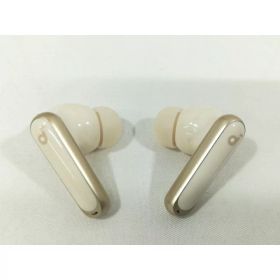 【中古】Anker Soundcore P40i A3955N21 [オフホワイト]【大阪本店】保証期間1ヶ月【ランクA】