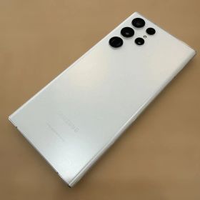 Samsung Galaxy S22 Ultra ホワイト（韓国版）256GB