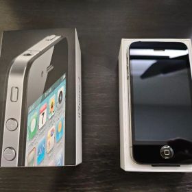 Apple iPhone 4 ブラック 本体 箱付き