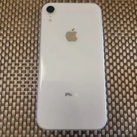 Apple iPhone XR 64G ホワイト 本体 美品