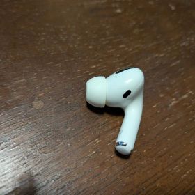 AirPods Pro 本体 ホワイト