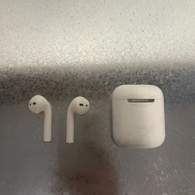 AirPods 第二世代
