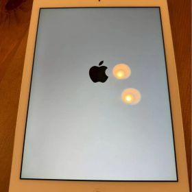 iPad Air (第1世代) 32GB Wi-Fi+Cellular シルバー