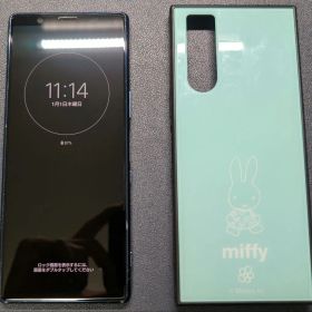 Xperia 5 (SOV41) ブルー SIM解除済み + miffy ケース