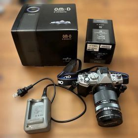 ＜美品＞ OLYMPUS OM-D E-M5 MarkIII 14-150mm