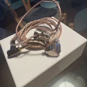 IER-Z1R 新品 444,444円 中古 138,000円 | ネット最安値の価格比較