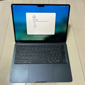 MacBook Air M2 13インチ（Mid 2022）256GB