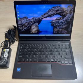 LIFEBOOK U7311/F 第11世代Celeron搭載