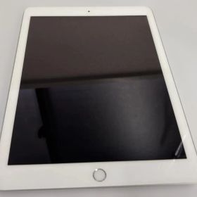 iPad 第6世代 セルラーモデル 32GB A1954 MR6P2J/A