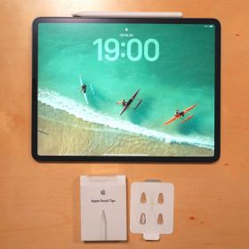 【ペン先新品】12.9インチiPad Pro Wi-Fi 64GB （第3世代）