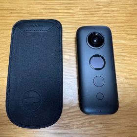 インスタ360 ONE X 本体 ケース付き