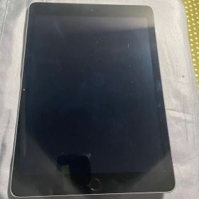 Apple iPad 第5世代 32Gシルバー【お値下げ不可】他サイトにも出品