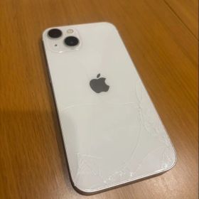 Apple iPhone 13 ホワイト 本体