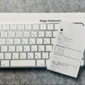 Touch ID搭Magic Keyboard（USB-C）- 日本語（JIS）