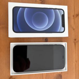 Apple iPhone 12 本体 箱・Lightningケーブル付き