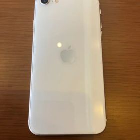 iPhoneSE 第3世代 スターライト 64GB バッテリー77%