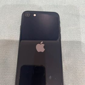 Apple iPhone SE 第3世代 ブラック 128gb