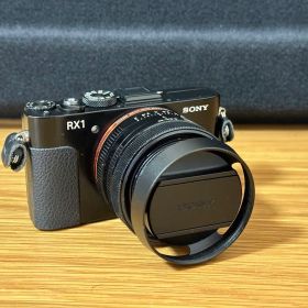SonyDSC-RX1